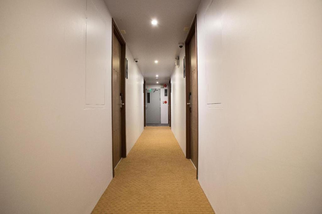 The House Pratunam Bangkok Bagian luar foto
